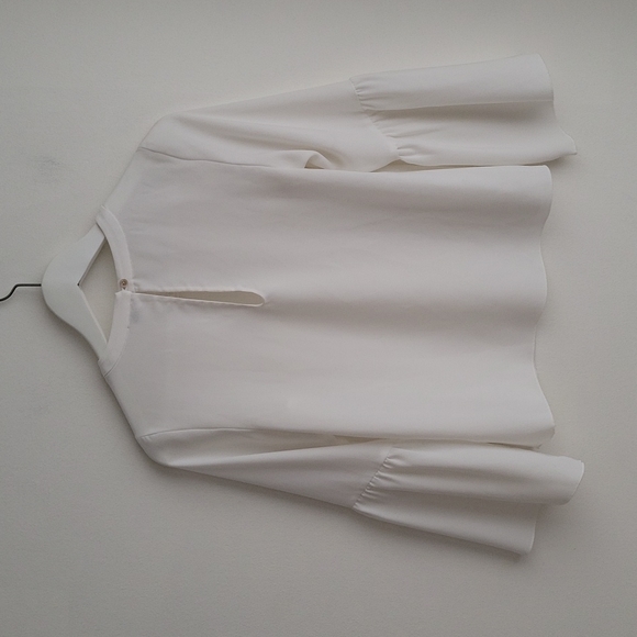 Wilfred Aritzia Bell Sleeve Blouse Size XXS - Picture 3 of 8